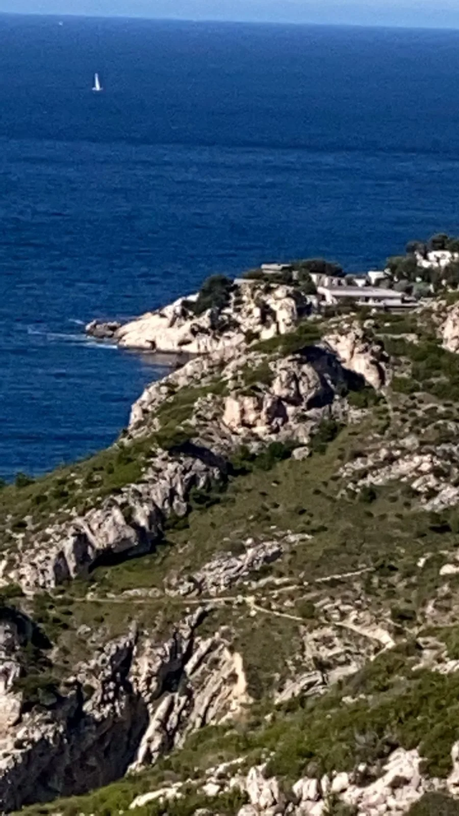 Falaises et calanques de la Côte Bleue